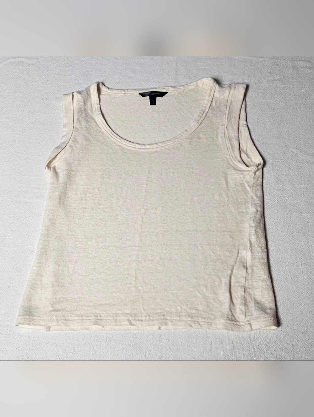 Banana Republic tank top Womens Size XS Cream